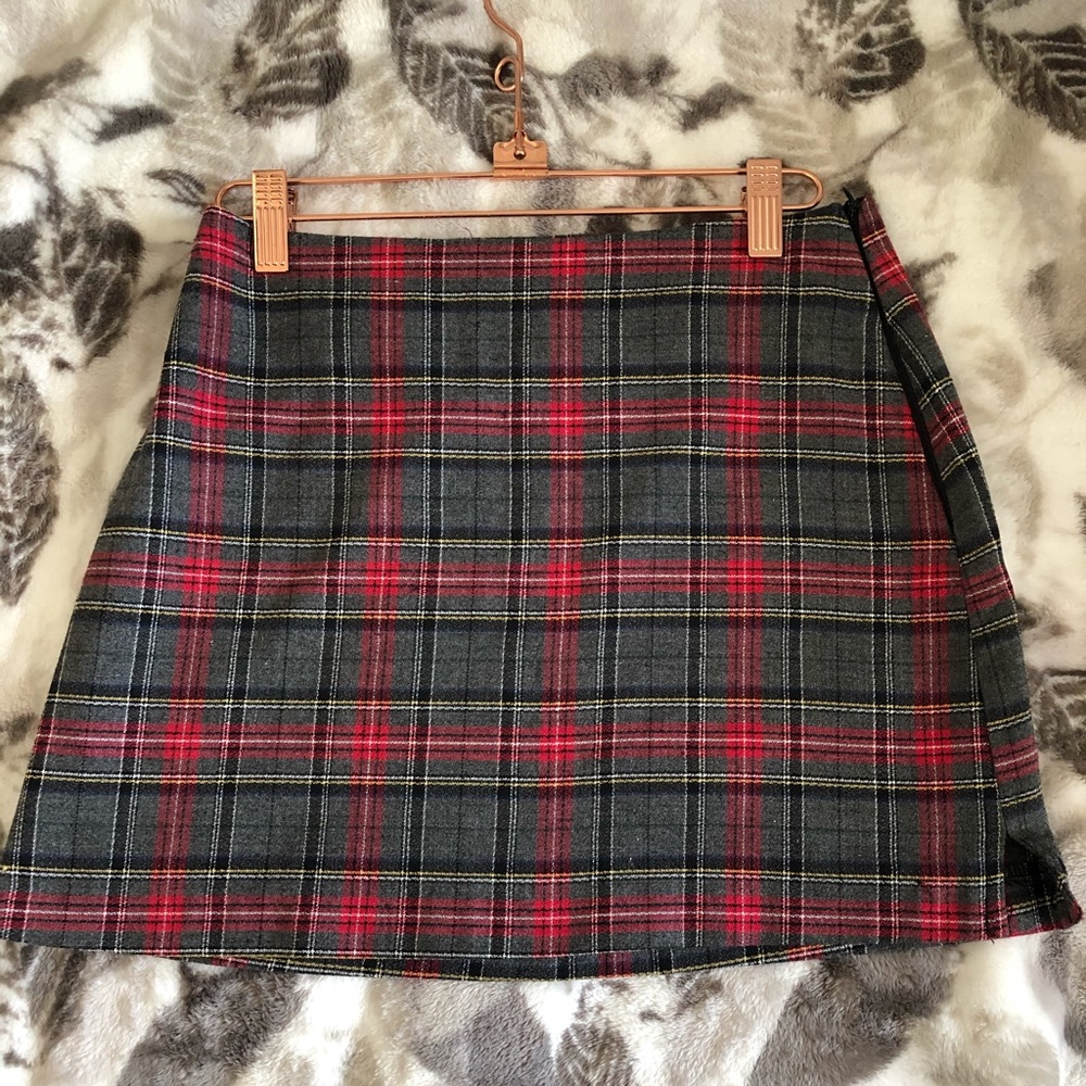 Pleated skirt